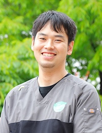 リピエデンタルクリニック先生